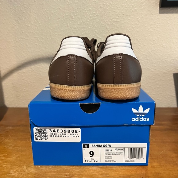 Adidas Samba’s Women’s size 9, brown - Picture 1 of 4